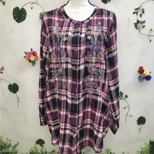 Pioneer Woman Embroidered Flannel Long Sleeve Button Shirt Plum Combo XL
